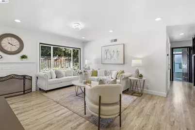 4972 Minas Dr, San Jose, CA 95136 - Photo 12