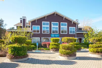 79 Marina Lakes Dr, Richmond, CA 94804 - Photo 20