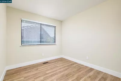 449 Topsail Dr, Vallejo, CA 94591 - Photo 16