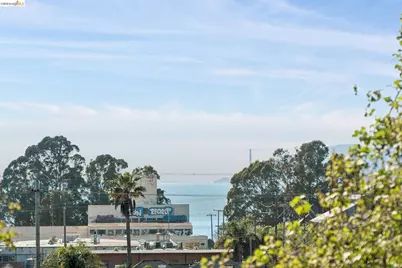 2747 San Pablo Ave #507, Berkeley, CA 94702 - Photo 42