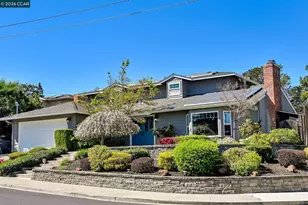 203 Virginia Cir, Martinez, CA 94553 - Photo 2