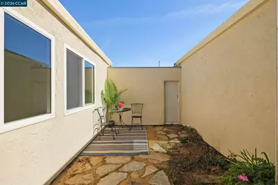 1013 Stoneybrook Drive, Martinez, CA 94553 - Photo 8