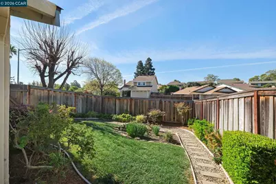 1013 Stoneybrook Drive, Martinez, CA 94553 - Photo 26