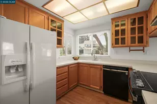 1013 Stoneybrook Dr, Martinez, CA 94553 - Photo 10