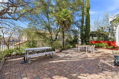 906 Vista Pointe Dr, San Ramon, CA 94582 - Photo 52