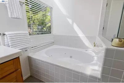 906 Vista Pointe Dr, San Ramon, CA 94582 - Photo 46