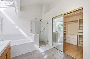 906 Vista Pointe Dr, San Ramon, CA 94582 - Photo 48