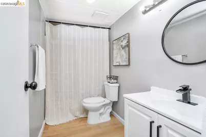 7770 Lone Tree Way, Brentwood, CA 94513 - Photo 32