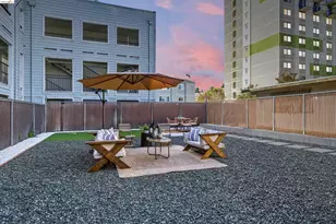 523 25th St, Oakland, CA 94612 - Photo 30