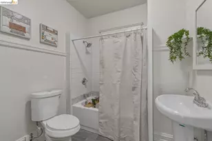 523 25th St, Oakland, CA 94612 - Photo 50