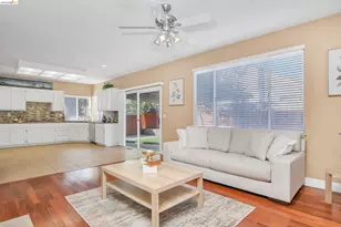 2454 San Simeon Ct, Discovery Bay, CA 94505 - Photo 4