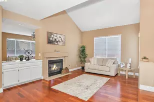 2454 San Simeon Ct, Discovery Bay, CA 94505 - Photo 2