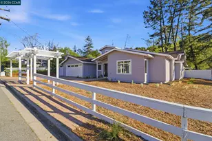 1124 Sanders Dr, Moraga, CA 94556 - Photo 2