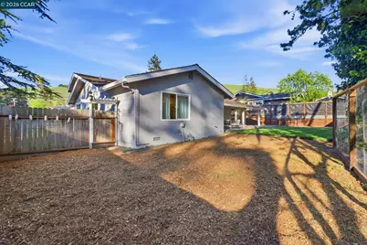 1124 Sanders Dr, Moraga, CA 94556 - Photo 42