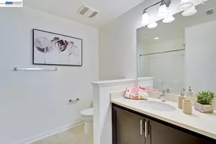 1369 Coyote Creek Way, Milpitas, CA 95035 - Photo 22