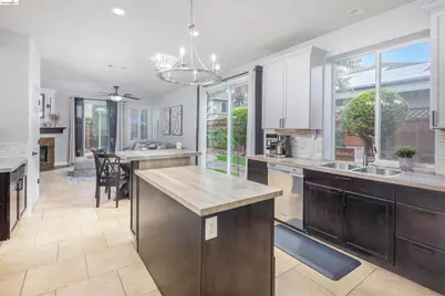 383 Stanwick St, Brentwood, CA 94513 - Photo 14