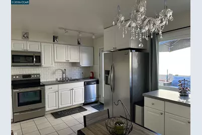 4 Sheffield Ct, San Pablo, CA 94806 - Photo 2