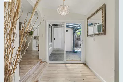 936 Santa Cruz Dr, Pleasant Hill, CA 94523 - Photo 10