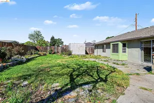 131 Hazel Dr, Pleasant Hill, CA 94523 - Photo 24