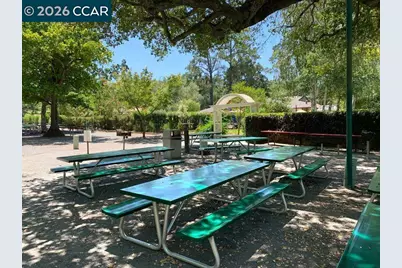 2733 Ptarmigan Dr #2, Walnut Creek, CA 94595 - Photo 30