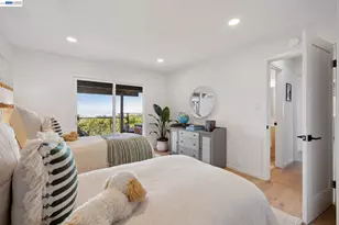 6801 Armour Dr, Oakland, CA 94611 - Photo 36