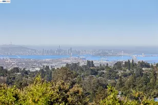 6801 Armour Dr, Oakland, CA 94611 - Photo 32