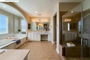 1676 Terracina Dr, Dublin, CA 94568 - Photo 28