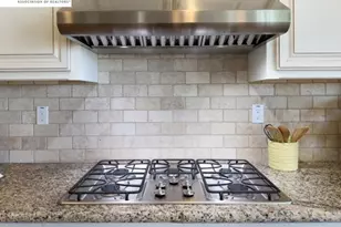 1676 Terracina Dr, Dublin, CA 94568 - Photo 10