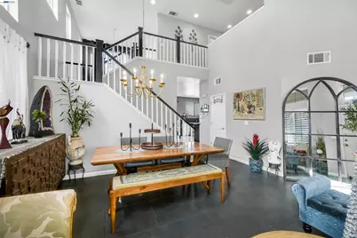 25085 Silverthorne Pl., Hayward, CA 94544 - Photo 6