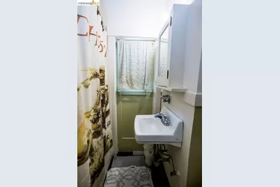 219 John St, Oakland, CA 94611 - Photo 36