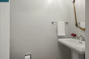 4151 Storey Ln, Concord, CA 94518 - Photo 22