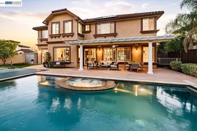 5653 Signal Hill Dr, Dublin, CA 94568 - Photo 46