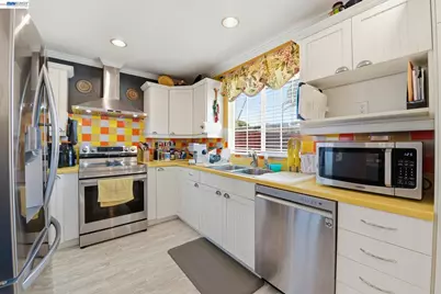 4541 Darcelle Dr, Union City, CA 94587 - Photo 16