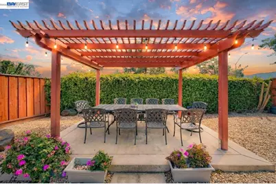3921 Alma Ct, Pleasanton, CA 94588 - Photo 4