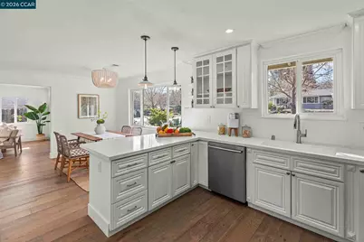 3300 Betty Ln, Lafayette, CA 94549 - Photo 6