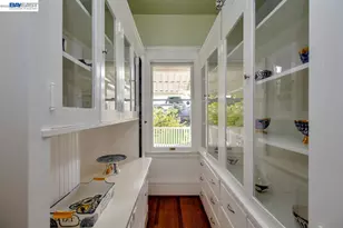 2056 Santa Clara Ave, Alameda, CA 94501 - Photo 16