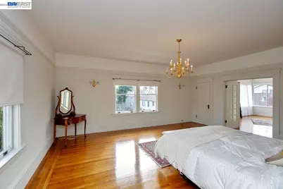 2056 Santa Clara Ave, Alameda, CA 94501 - Photo 28