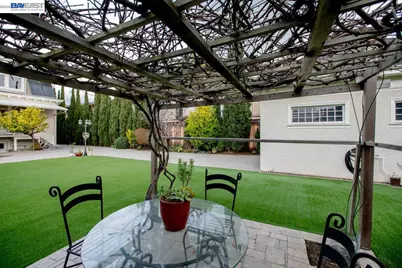 2056 Santa Clara Ave, Alameda, CA 94501 - Photo 40