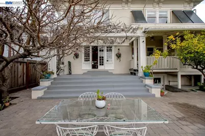 2056 Santa Clara Ave, Alameda, CA 94501 - Photo 34