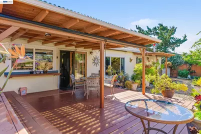 2151 Deerwood Dr, Martinez, CA 94553 - Photo 22