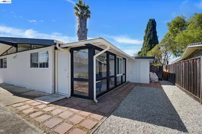 1215 Oak Creek Way, Sunnyvale, CA 94089 - Photo 24