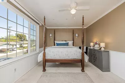 2279 Saint George Dr, Concord, CA 94520 - Photo 20