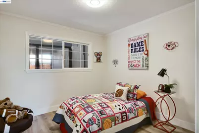 147 Wisteria Dr, East Palo Alto, CA 94303 - Photo 18