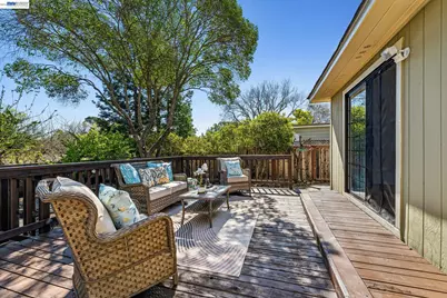 2586 Buena Vista Ave, Walnut Creek, CA 94597 - Photo 48