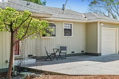 2586 Buena Vista Ave, Walnut Creek, CA 94597 - Photo 6