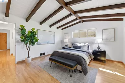 24889 Bland St, Hayward, CA 94541 - Photo 18