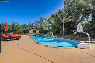 1941 Springridge Ct, Concord, CA 94521 - Photo 40
