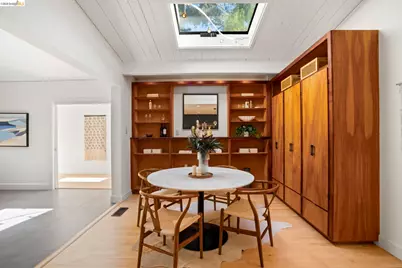 6966 Paso Robles Drive, Oakland, CA 94611 - Photo 10