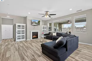 1787 Branson Ct, Lathrop, CA 95330 - Photo 10