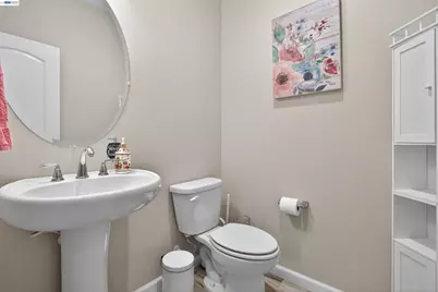 1787 Branson Court, Lathrop, CA 95330 - Photo 22